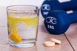 ビタミンB群が乾燥肌の皮脂を調整する方法は？