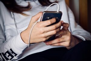 思春期の乾燥とニキビを同時に対策する方法は？