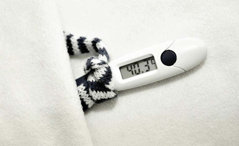 乾燥肌を改善するためのサプリは本当に効果的？